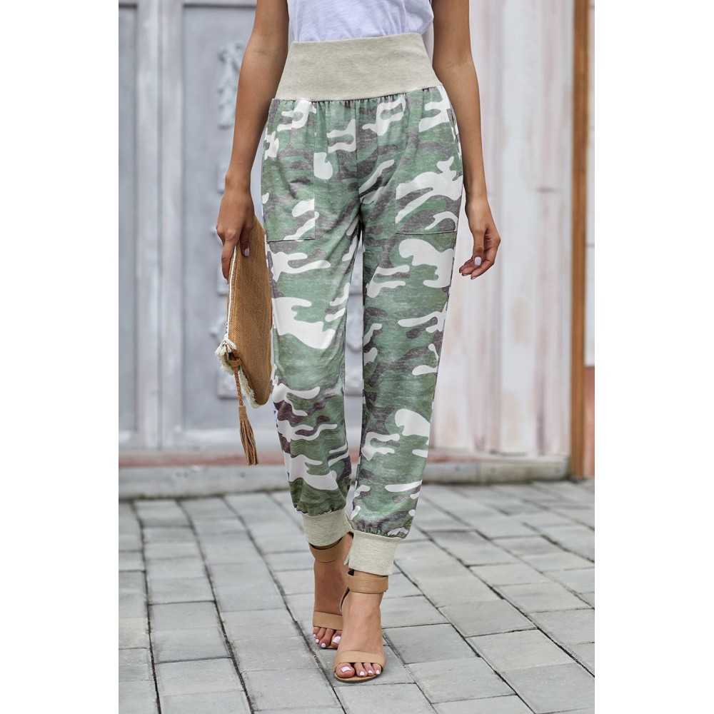 Light Green Camouflage Pocket Casual Pants With Slit Light Green Camouflage Pocket Casual Pants With Slit